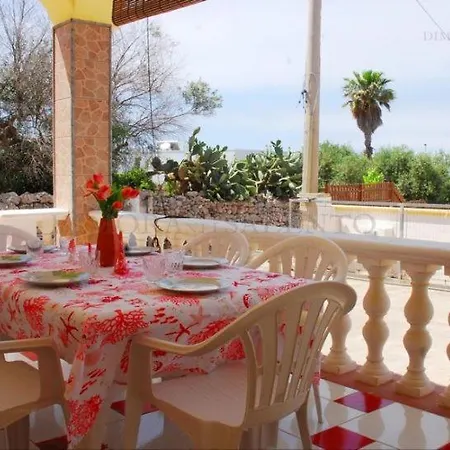 Vakantiehuis Canarino Torre Vado